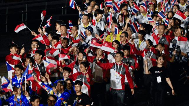 米德：我们让中国队看起来非常平庸，必须吸取一些不同的东西