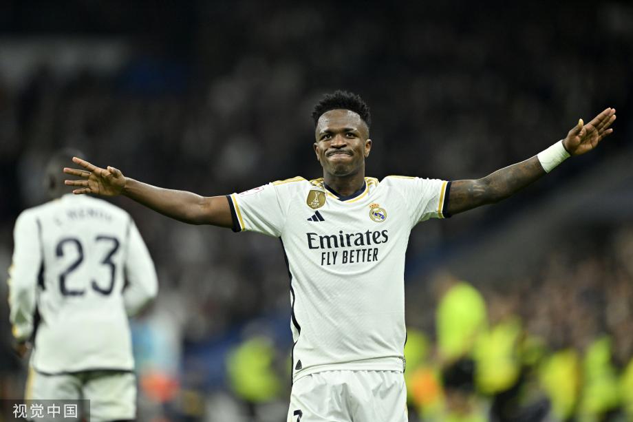 狼队防线改善主场迎战曼联，英超对决比分或1-1、2-2